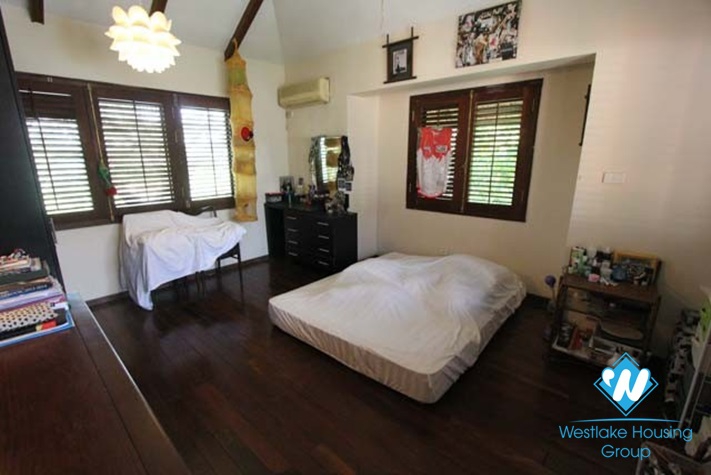 A four-bedroom, garden and swimming pool for rent in Ngoc Thuy near French International School